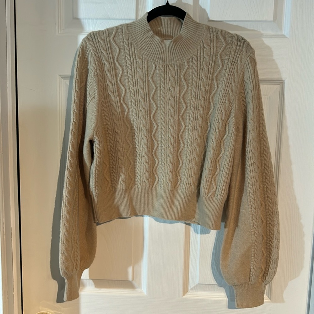 NWT Ladies size XL cream cropped sweater by Apricot